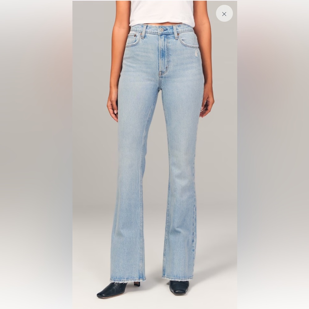 A&F Vintage High Rise Flare Jean